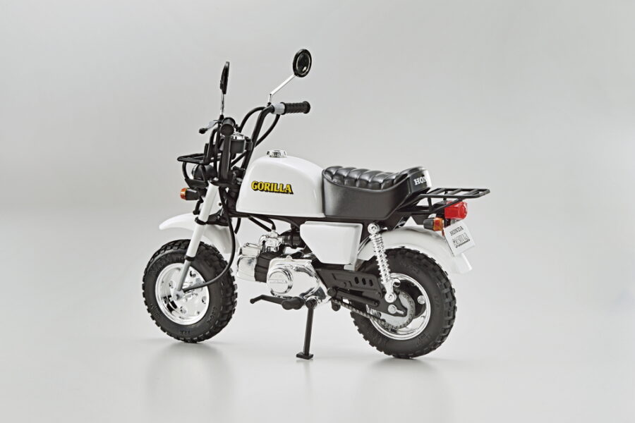 1:12 Scale Aoshima Honda Gorilla '78 Model Kit - Image 3