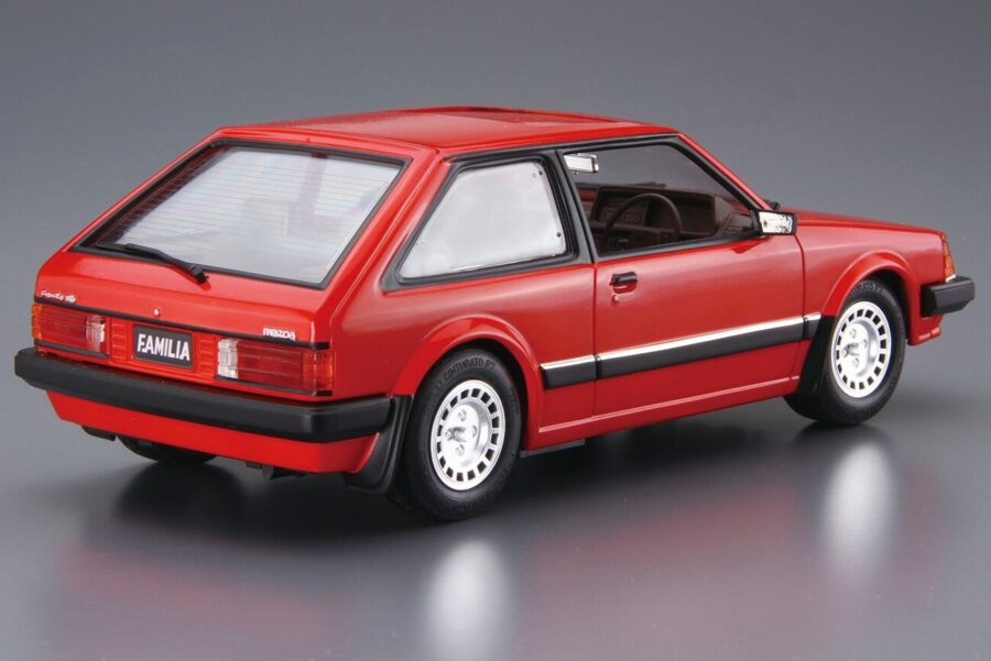 1:24 Scale Aoshima Mazda BD Familia XG '80 Model Kit - Image 3