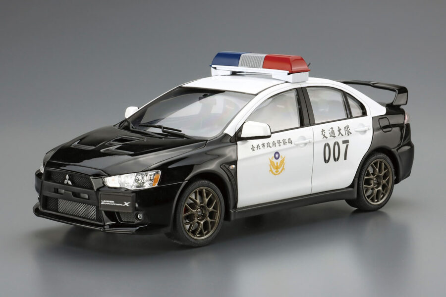 1:24 Scale Aoshima Mitsubishi CZ4A Lancer Evolution X Evo 10 Patrol Car Model Kit - Image 2