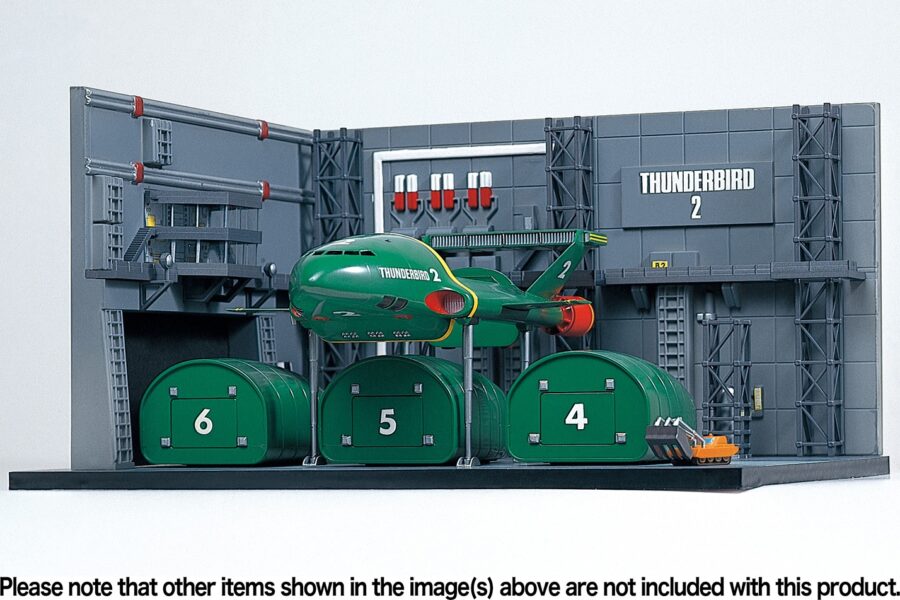 1:350 Scale Aoshima Thunderbirds 2 Container Dock Model Kit - Image 2