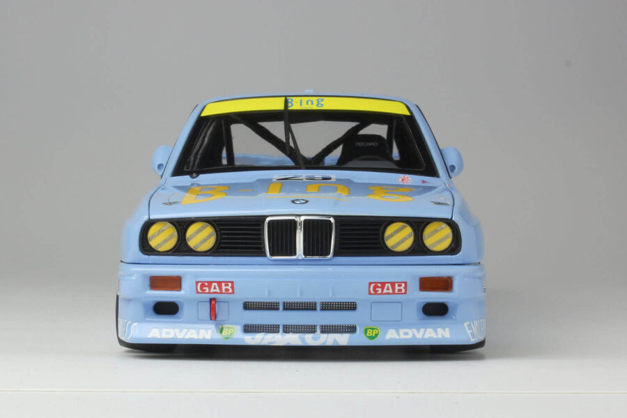 1:24 Scale NuNu BMW M3 E30 JTC '90 Intertec Class Winner Model Kit - Image 3