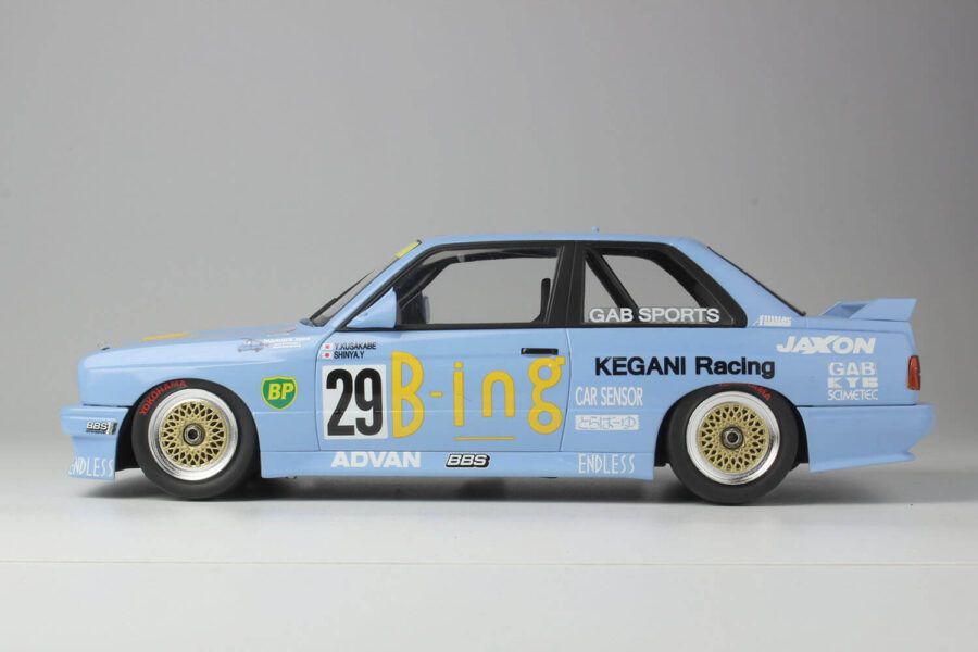 1:24 Scale NuNu BMW M3 E30 JTC '90 Intertec Class Winner Model Kit - Image 4