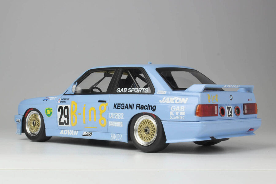 1:24 Scale NuNu BMW M3 E30 JTC '90 Intertec Class Winner Model Kit - Image 5