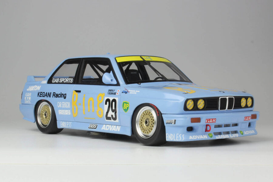 1:24 Scale NuNu BMW M3 E30 JTC '90 Intertec Class Winner Model Kit - Image 9