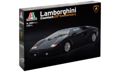 1:24 Scale Italeri Lamborghini Countach 25th Anniversary Model Kit