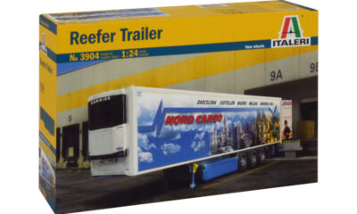 1:24 Scale Italeri Reefer Trailer Model Kit