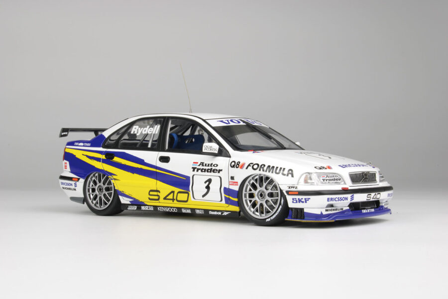 1:24 Scale NuNu Volvo S40 Btcc Winner 1997 Model Kit - Image 5