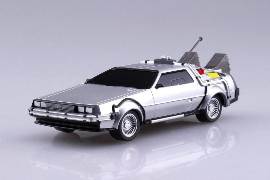 1:43 Scale Aoshima Back to the Future  Part 1 Delorean Pullback Model Kit - Image 2