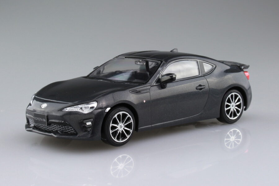 1:32 Scale Aoshima Toyota GT86 (Dark Grey Metallic) Snap Kit - Image 2