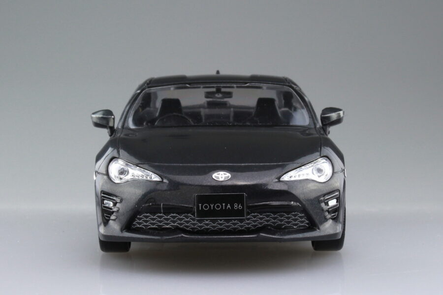 1:32 Scale Aoshima Toyota GT86 (Dark Grey Metallic) Snap Kit - Image 5
