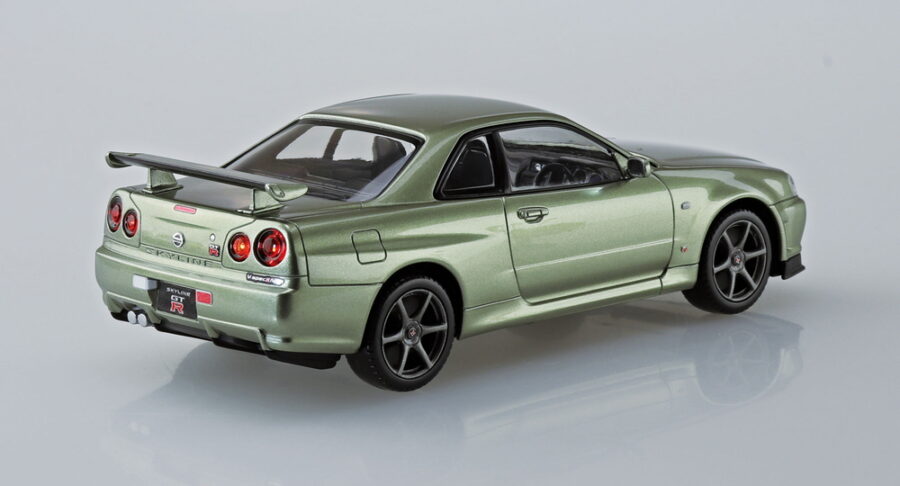 1:32 Scale Aoshima Nissan R34 Skyline GTR  (Millenium Jade) Snap Kit - Image 3
