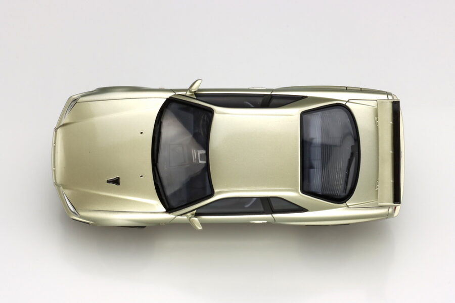 1:24 Scale Aoshima Nissan BNR34 Skyline GT-R V-Spec II Nur. '02 Model Kit - Image 9