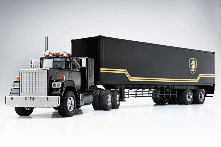 1:28 Scale Aoshima KNIGHT RIDER Knight Trailer Truck Model Kit - Image 2
