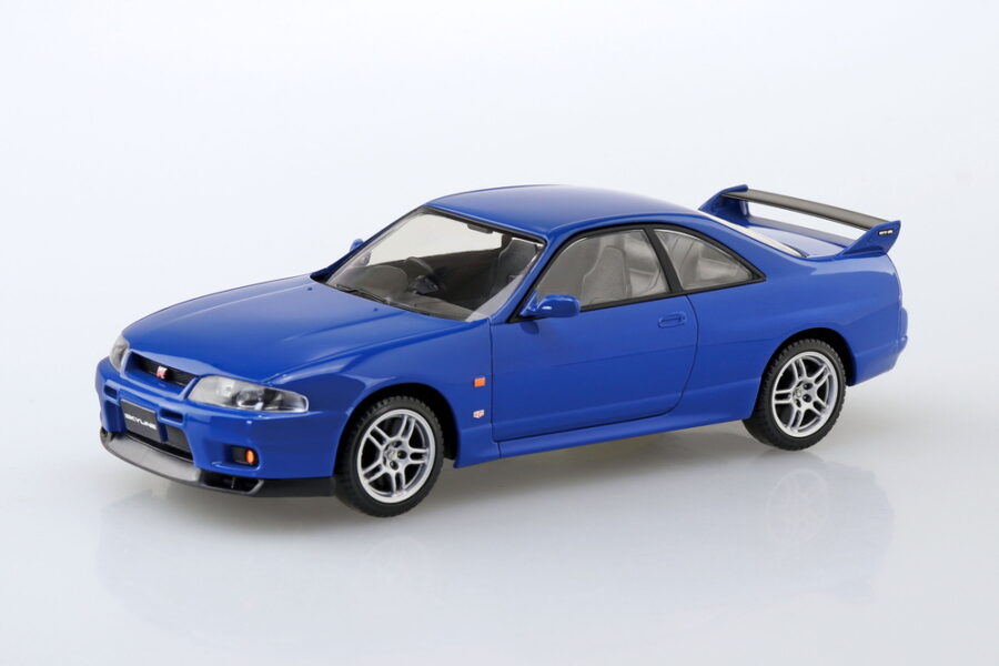1:32 Scale Aoshima Nissan R33 Skyline GTR (Championship Blue) Snap Kit - Image 2