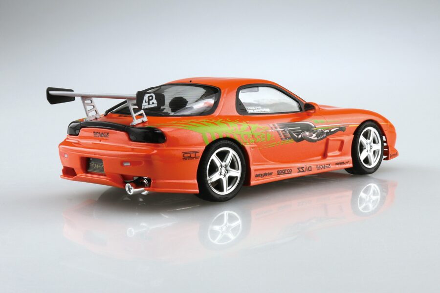 1:24 Scale Aoshima Bomex Mazda FD3S RX-7 '99 Model Kit - Image 3