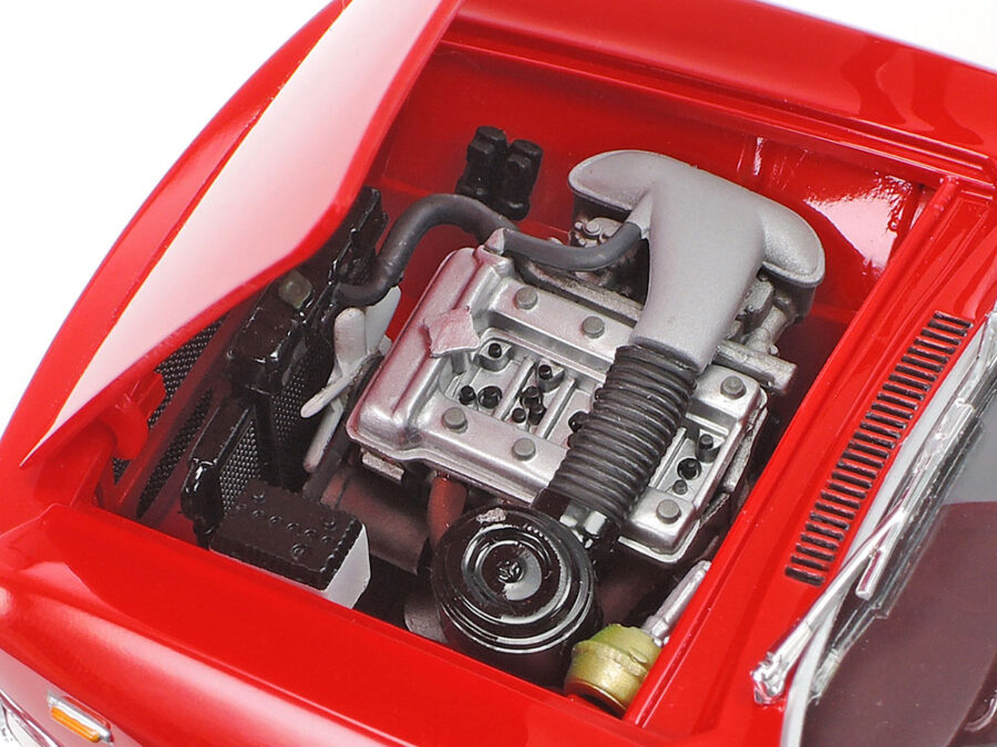 1:24 Scale Tamiya Alfa Romeo Giulia Sprint GTA Model Kit - Image 4