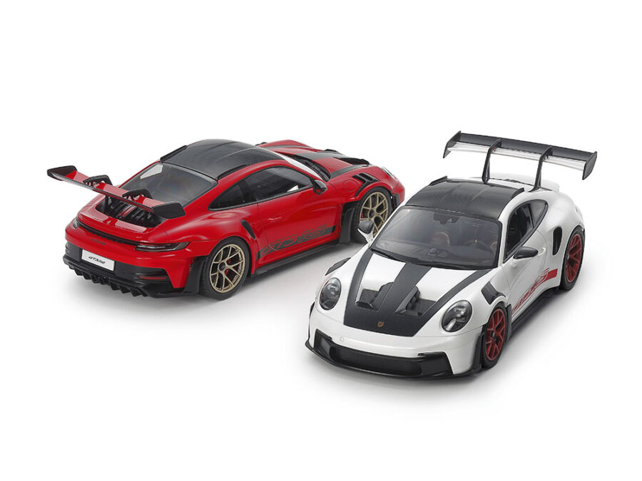 1:24 Scale Tamiya Porsche 911 GT3 RS (992) Model Kit - Image 13