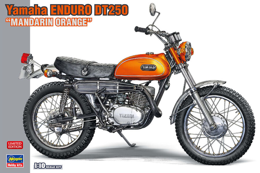 1:10 Scale Hasegawa Yamaha Enduro DT250 Mandarin Orange Model Kit