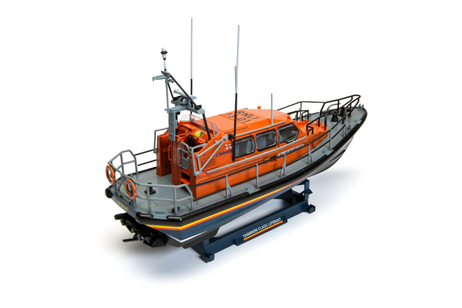 Airfix Starter Set - RNLI Shannon Class Lifeboat - Image 5