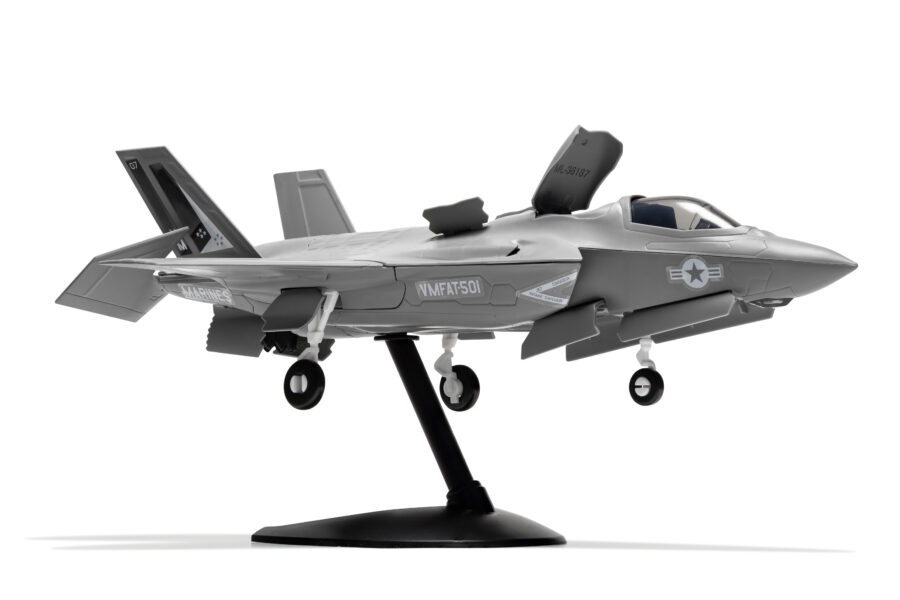 Airfix QUICKBUILD - F-35B Lightning II - Image 7