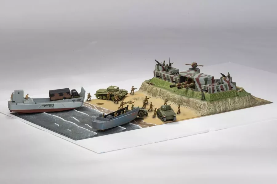 1:76 Scale Airfix D-Day Operation Overlord Model Kit - Image 2