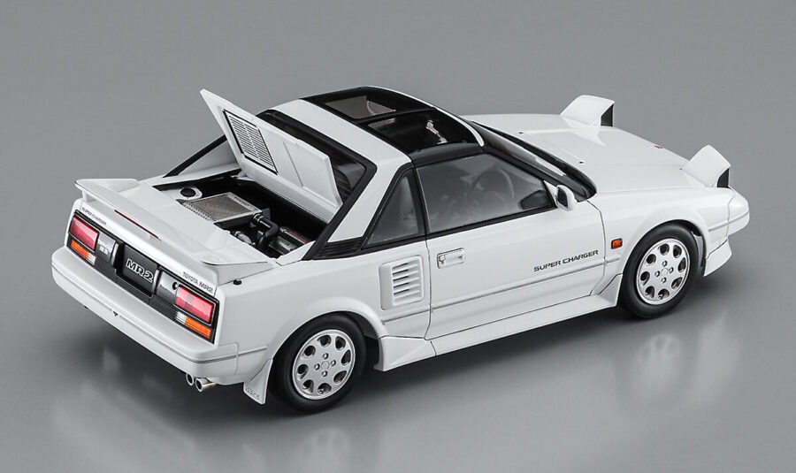 1:24 Scale Hasegawa Toyota MR2 (AW11) Late G-Limited Super Charger (T Bar Roof) Model Kit - Image 4