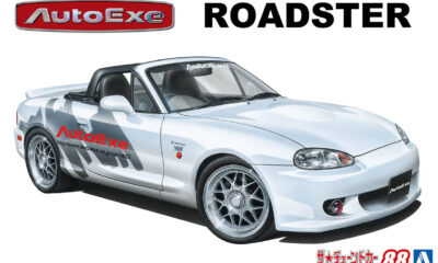 1:24 Scale Aoshima Mazda Auto Exe NB8C Roadster '99 Model Kit