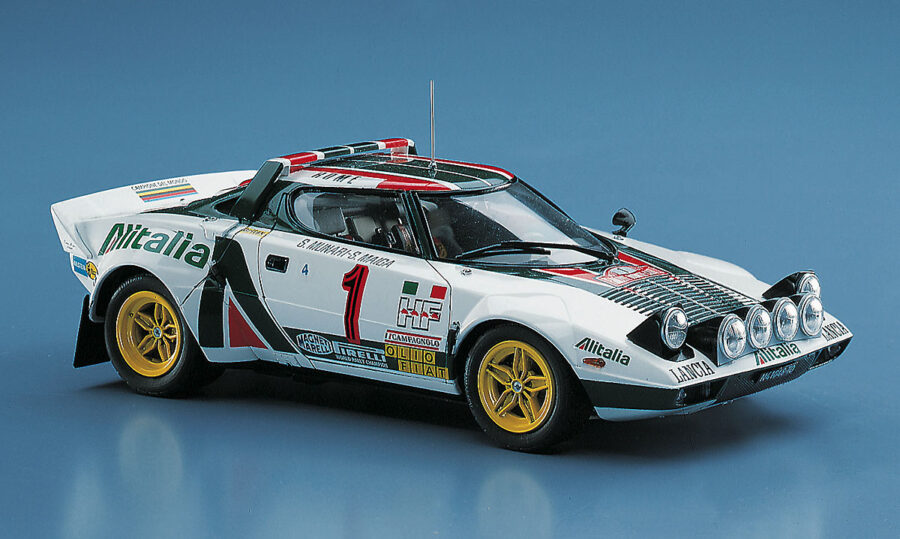 1:24 Scale Hasegawa Lancia Stratos HS Monte-Carlo Winner '97 Model Kit - Image 2