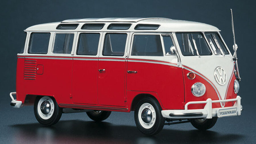 1:24 Scale Hasegawa Volkswagen Type 2 Microbus “1963” 23 Window Model Kit - Image 2