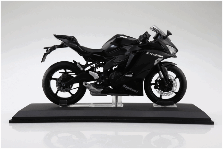 1:12 Scale Aoshima Kawasaki Ninja ZX-25R (Metallic Spark Black) Diecast Model - Image 7