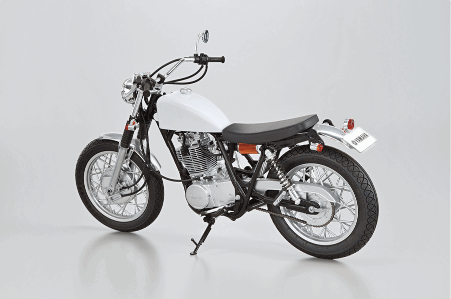 1:12 Scale Aoshima Yamaha 1JR SR400S Limited Edition '95 With Custom Parts Model Kit - Image 3