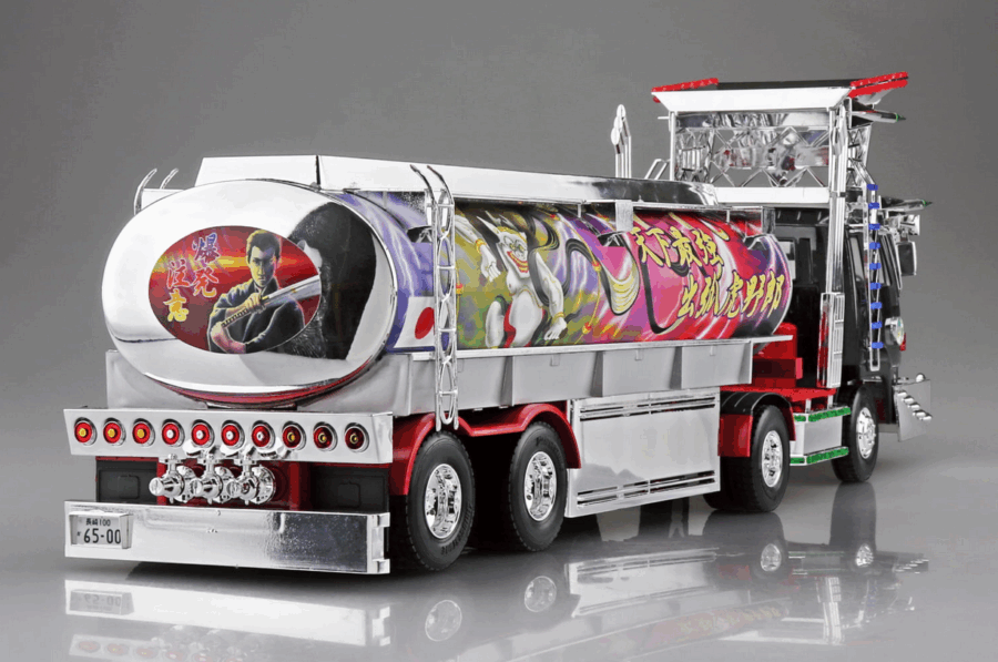 1:32 Scale Aoshima Kiraihou Truck Model Kit - Image 3