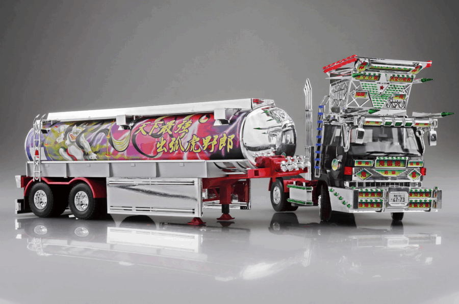 1:32 Scale Aoshima Kiraihou Truck Model Kit - Image 4