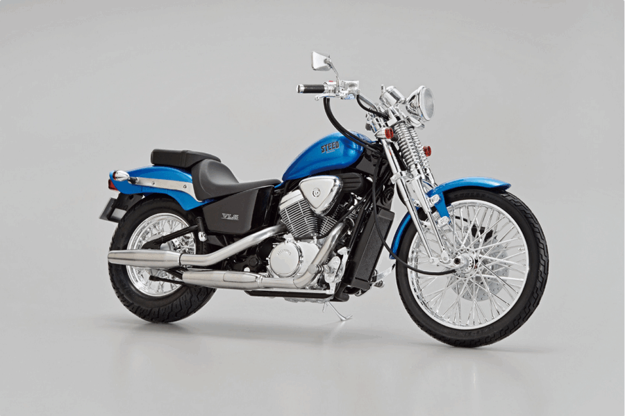 1:12 Scale Aoshima Honda NC37 Steed VLS '98 Model Kit - Image 2