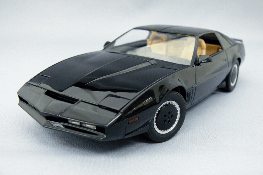 1:24 Scale Aoshima Knight Rider 2000 K.I.T.T Season III Model Kit - Image 2
