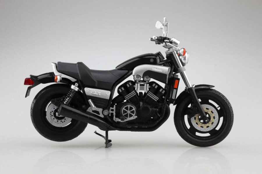 1:12 Scale Aoshima Yamaha Vmax (Black) Diecast Model - Image 6