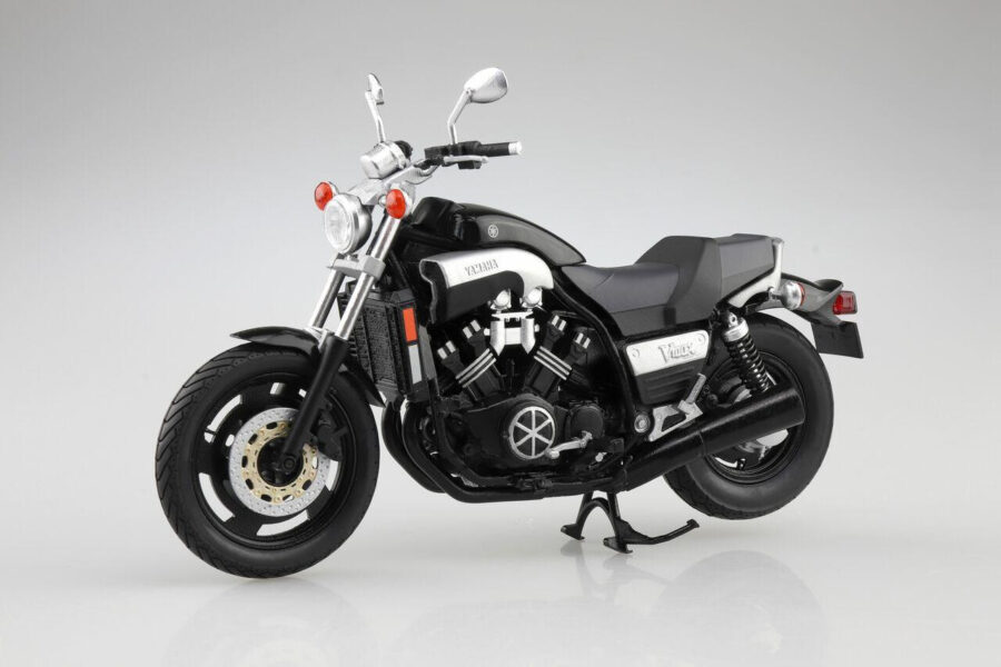 1:12 Scale Aoshima Yamaha Vmax (Black) Diecast Model - Image 2