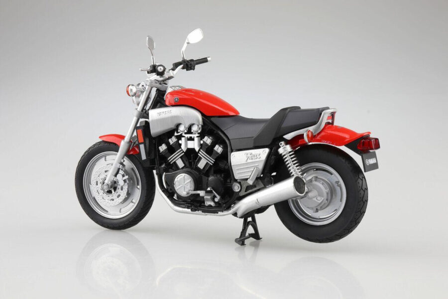 1:12 Scale Aoshima Yamaha Vmax (Fire Red) Diecast Model - Image 3