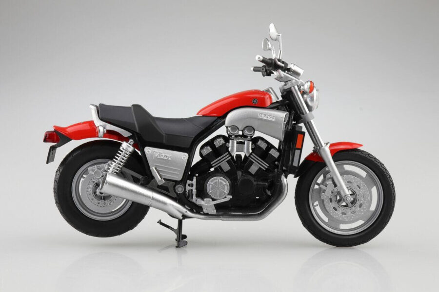 1:12 Scale Aoshima Yamaha Vmax (Fire Red) Diecast Model - Image 7