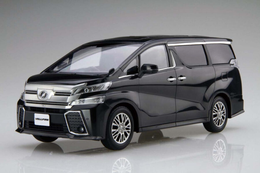 1:24 Scale Fujimi Toyota Vellfire ZA G Edition (Black) Snap Kit - Image 2