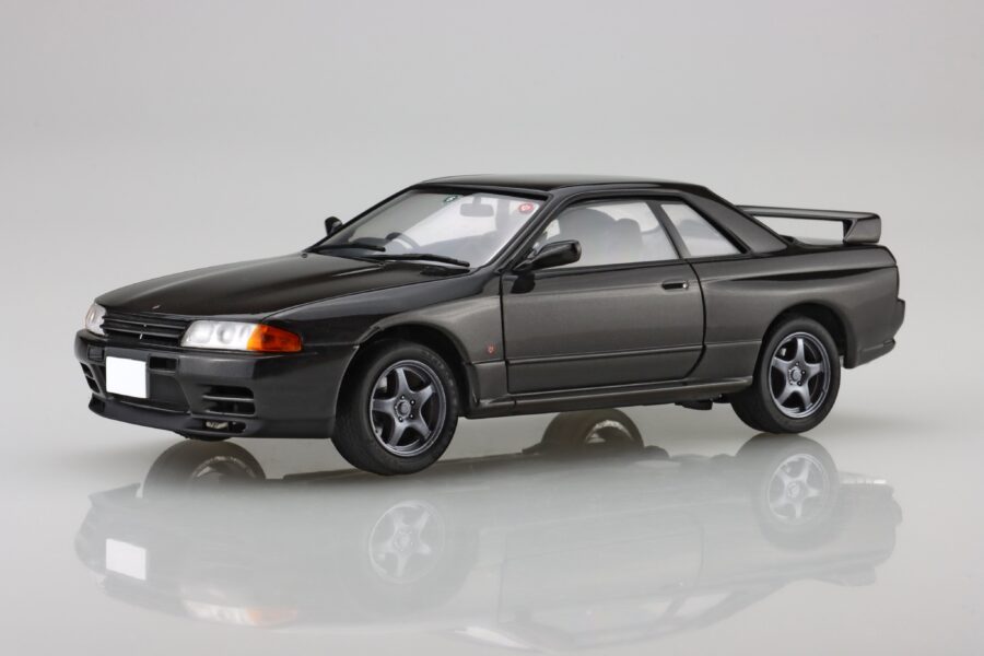 1:24 Scale Fujimi Initial-D Takeshi Nakazato Skyline GT-R V Spec II (BNR32) Model Kit - Image 3