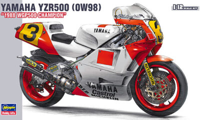 1:12 Scale Hasegawa Yamaha YZR500 (0W98) 1988 WGP500 Champion Model Kit