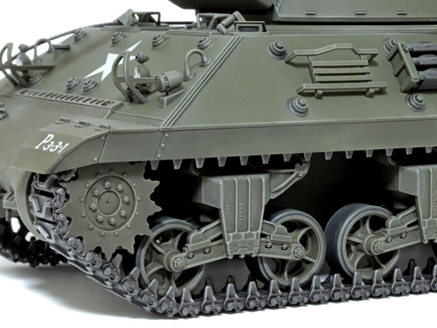 1:35 Scale Tamiya U.S. Tank Destroyer M36 Model Kit - Image 5
