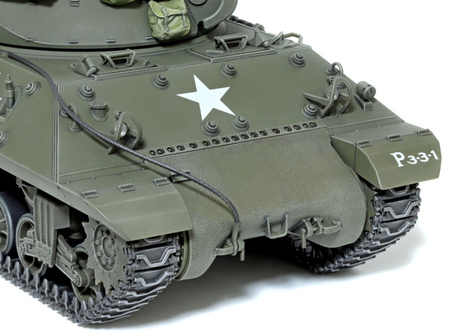 1:35 Scale Tamiya U.S. Tank Destroyer M36 Model Kit - Image 6