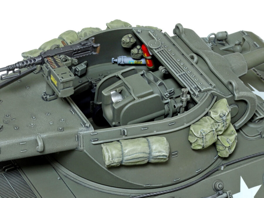 1:35 Scale Tamiya U.S. Tank Destroyer M36 Model Kit - Image 10