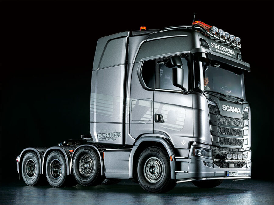 1:14 Scale Tamiya Scania 8X4/4 Radio Control Kit - Image 2