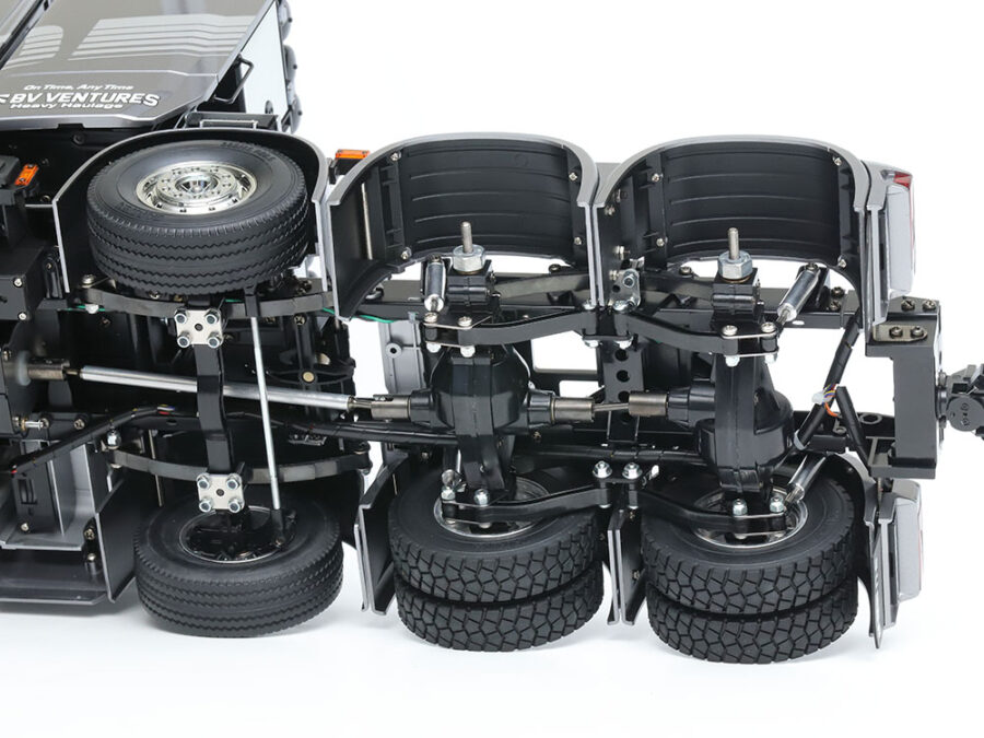 1:14 Scale Tamiya Scania 8X4/4 Radio Control Kit - Image 12