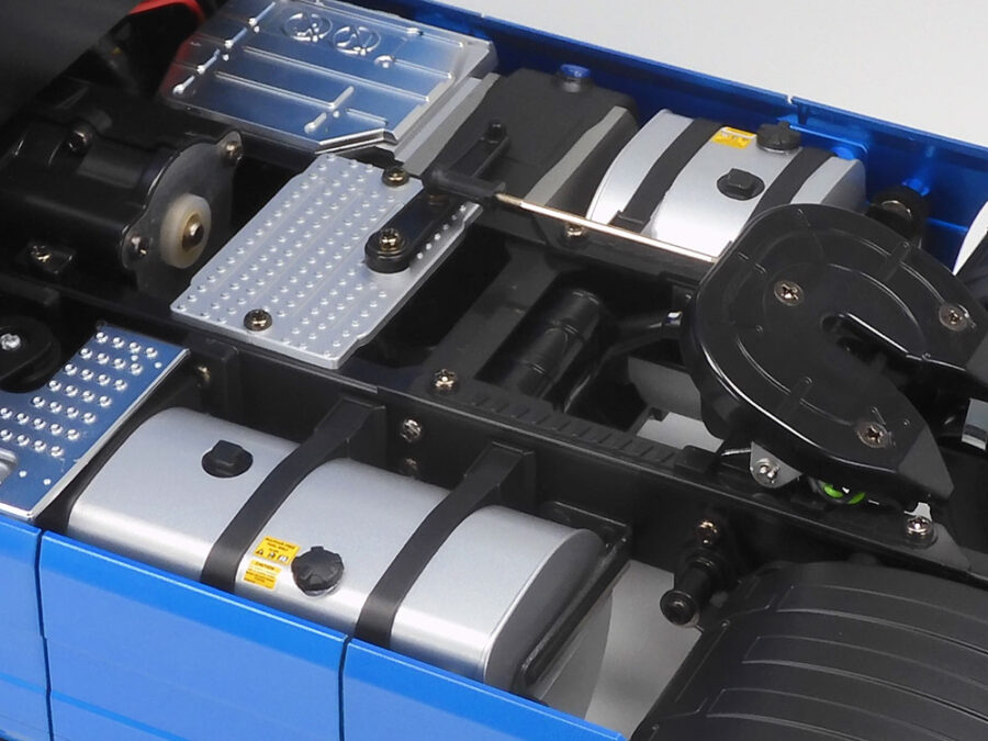 1:14 Scale Tamiya Volvo FH16 XL 750 4x2 Radio Control Kit - Image 16