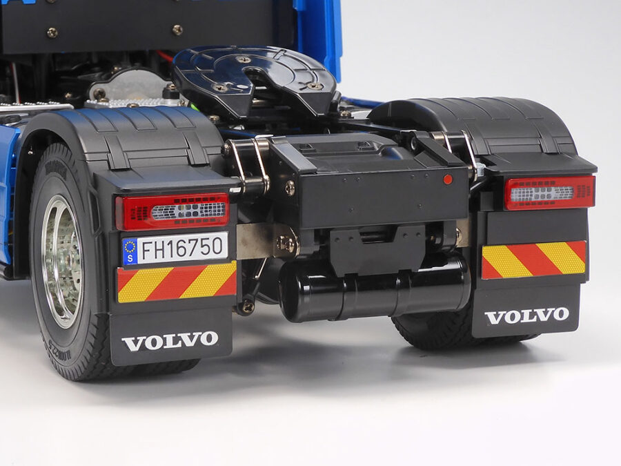 1:14 Scale Tamiya Volvo FH16 XL 750 4x2 Radio Control Kit - Image 17
