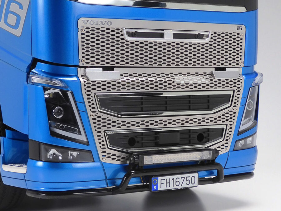1:14 Scale Tamiya Volvo FH16 XL 750 4x2 Radio Control Kit - Image 5